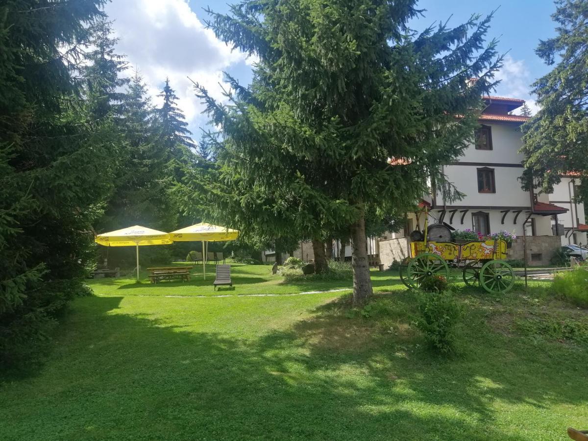 "Моето Любимо Място", Смолянски Езера - "My Favorite Place", Smolyan Lakes Exteriér fotografie