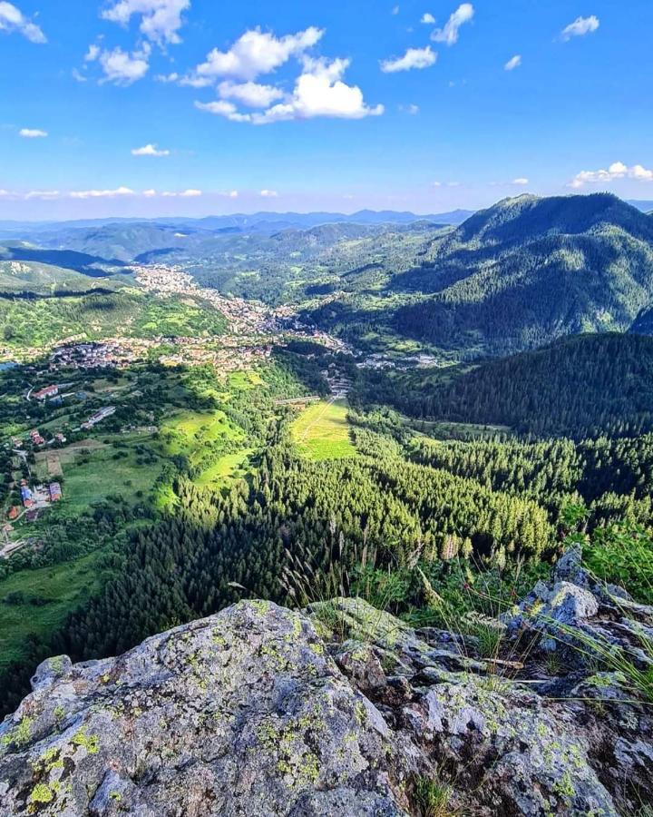"Моето Любимо Място", Смолянски Езера - "My Favorite Place", Smolyan Lakes Exteriér fotografie