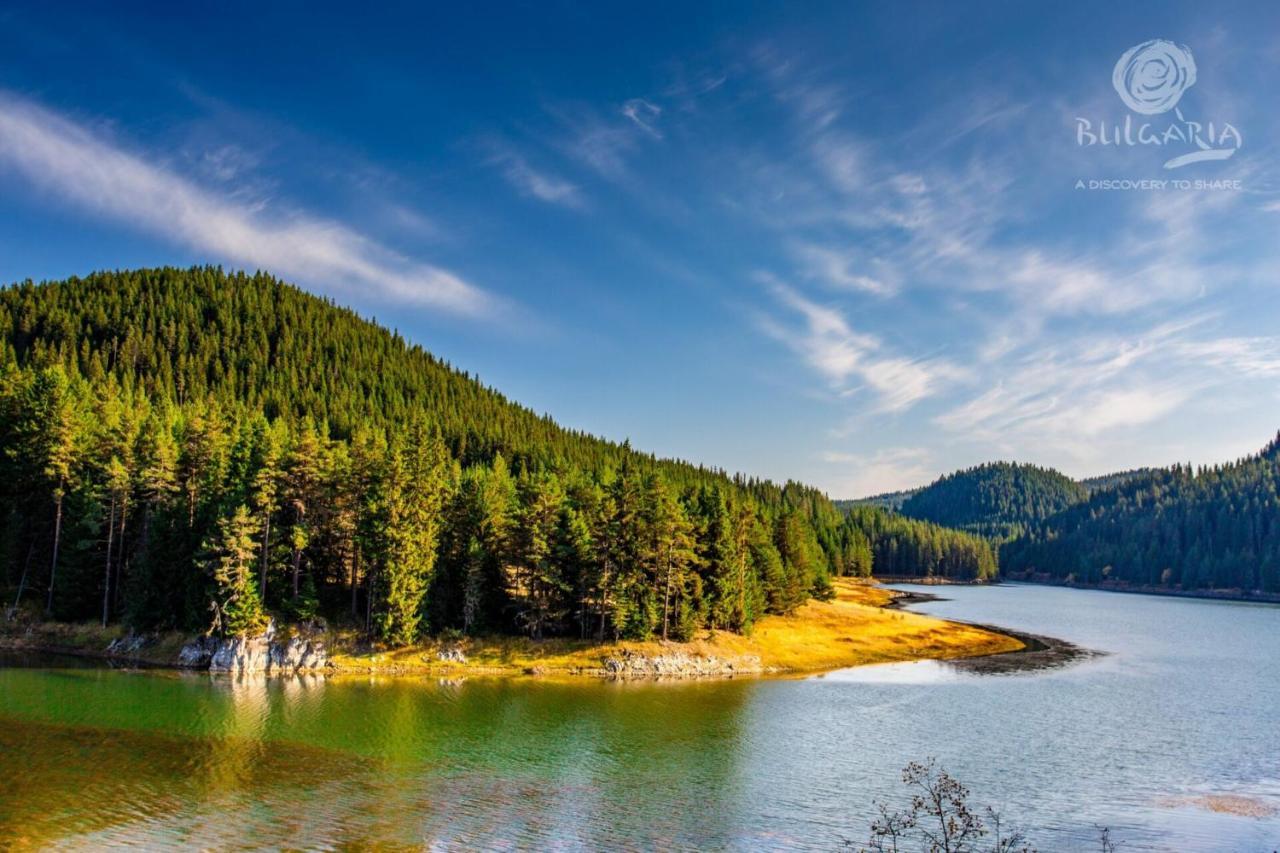 "Моето Любимо Място", Смолянски Езера - "My Favorite Place", Smolyan Lakes Exteriér fotografie